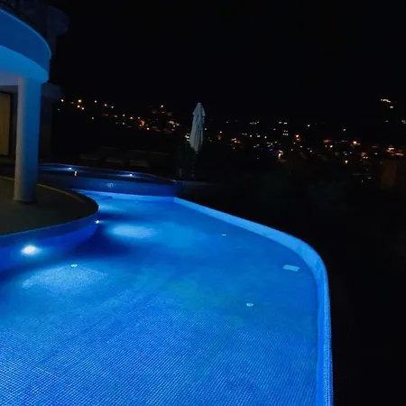 Villa Pavilion Melis *